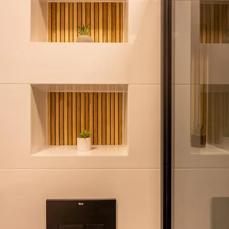 Design With A Cosy Balcony Апартаменты *