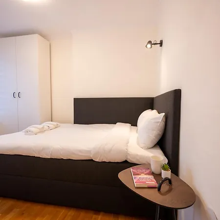 Апартаменты Design With A Cosy Balcony София